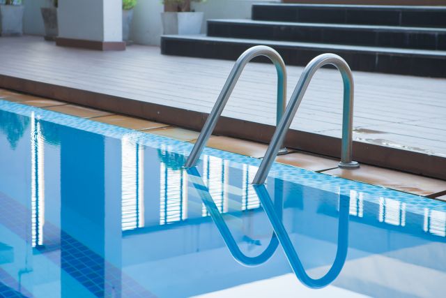 Sistemas para climatização de piscinas